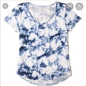 Hollister must have top